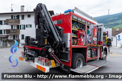 Scania P420
Vigili del Fuoco
Unione Distrettuale della Bassa Val Venosta
Bezirksverband Untervinschgau
Ospitato dal Corpo Volontario di Silandro (BZ)
Allestimento Brandschutz Rosenbauer
VF FW 36A
Parole chiave: Scania P420 VFFW36A