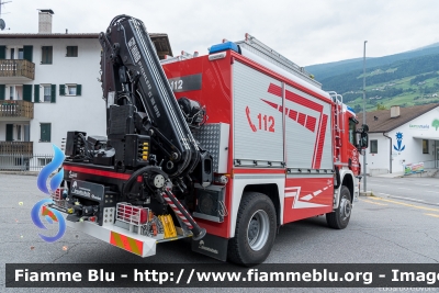 Scania P420
Vigili del Fuoco
Unione Distrettuale della Bassa Val Venosta
Bezirksverband Untervinschgau
Ospitato dal Corpo Volontario di Silandro (BZ)
Allestimento Brandschutz Rosenbauer
VF FW 36A
Parole chiave: Scania P420 VFFW36A