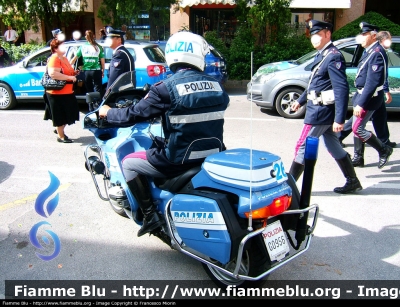 Bmw r850Rt
Parole chiave: Bmw r850Rt Polizia Stradale Moto Giro d'Italia 2006 Pordenone