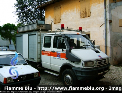 Iveco Daily 4x4 II serie
Gruppo Comunale di Pavia di Udine
Parole chiave: Iveco Daily_4x4_IIserie Protezione Civile Pavia di Udine Ud Friuli