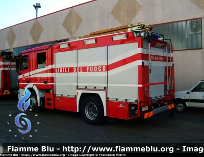 Mercedes-Benz Actros 1841 II serie
Vigili del Fuoco
Comando Provinciale di Brescia
Distaccamento Volontario Desenzano del Garda (BS)
AutoPompaSerbatoio allestimento Bai
Esemplare unico
VF 24038
Parole chiave: Mercedes-Benz Actros_1841_IIserie VF24038 Reas_2006