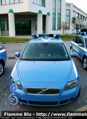 Volvo V50 I serie
Polizia Stradale
in servizio sulle Autovie Venete

Fotografate alla consegna ancora prive di targa
Parole chiave: Volvo V50_Iserie PS Autostradali Autovie_Venete