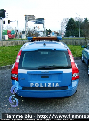 Volvo V50 I serie
Polizia Stradale 
in servizio sulle Autovie Venete

Fotografate alla consegna ancora prive di targa
Parole chiave: Volvo V50_Iserie PS Autostradali Autovie_Venete