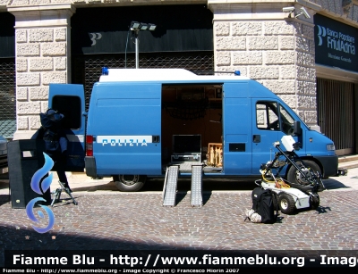 Fiat Ducato Maxi II serie 
Polizia di Stato 
 Artificeri
Parole chiave: Fiat Ducato Maxi II serie Artificieri Polizia