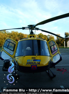 Ecureil AS-350 
Servizio Aereo Regionale di Protezione Civile Friuli Venezia Giulia
 I-HBLU
Parole chiave: Ecureil AS-350 Protezione_Civile Protezione Civile Friuli_Venezia_Giulia Centro Operativo Palmanova