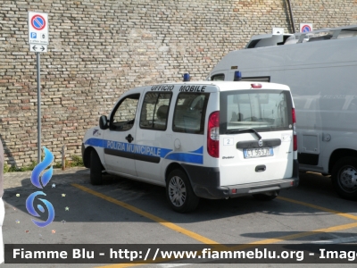 Fiat Doblò II serie
Ufficio Mobile
Polizia Municipale
Loreto (AN)
Parole chiave: Fiat_Doblò_IIserie PM_Loreto