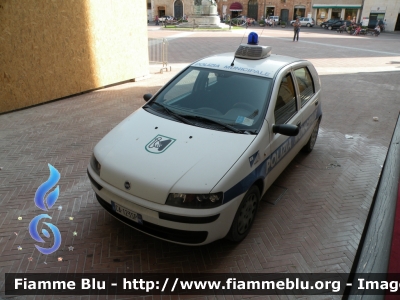 Fiat Punto II serie
Polizia Municipale 
Recanati (MC)
Parole chiave: Fiat_Punto_IIserie PM_Recanati