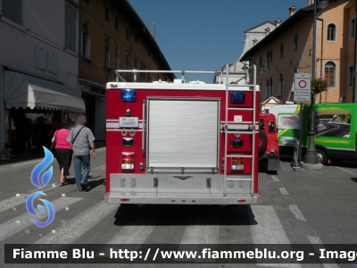 Ford F-550 Contender I serie
Allied Force in Italy
Fire Department
Base aerea di Aviano (PN)
Aviano Air Force Base
Parole chiave: Ford F-550_Contender_Iserie USAF AFB_Aviano Fire_Department