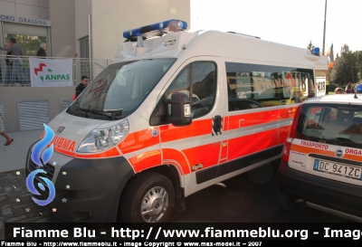 Fiat Ducato X250
118 Regione Emilia Romagna
Azienda USL di Bologna
Ambulanza "BO0652" Allestita Orion
Parole chiave: fiat Ducato_x250 118_bologna orion ambulanza