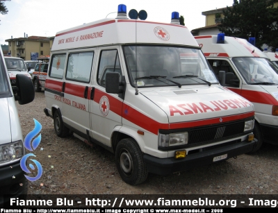 Fiat Ducato I serie
CRI Comitato Locale Cireglio (PT)
Parole chiave: Fiat Ducato_Iserie CRI13158 Ambulanza Mariani_Alfredo CRI_Cireglio Quarrata2008