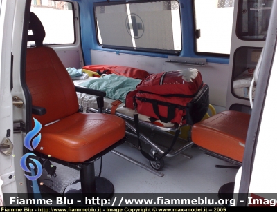 Volkswagen Transporter T4
CRI
Comitato Locale di Donoratico (LI)
CRI13917
ambulanza allestita MAF
(ambulanza in uso presso il PS CRI di Pianosa)
Parole chiave: volkswagen transporter_T4 CRI_donoratico 118 ambulanza CRI13917 pianosa MAF