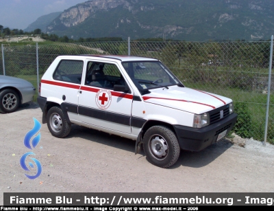 Fiat Panda 4x4 II serie
CRI Delegazione di Lavis
Parole chiave: Fiat Panda_4x4_IIserie CRI14022 Fuoristrada Marco06