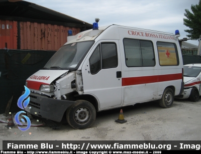 Fiat Ducato II serie
Croce Rossa Italiana
Comitato Provinciale Pisa
in attesa di alienazione
Parole chiave: fiat ducato_IIserie CRI_pisa ambulanza bollanti