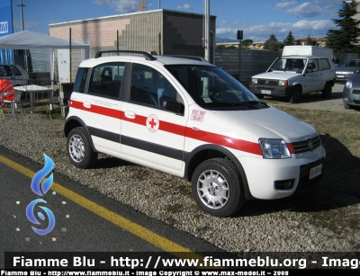 Fiat Nuova Panda
CRI
Comitato Provinciale di Prato
durante esercitazione Chimera-2
Parole chiave: Fiat Nuova_Panda 4X4 CRI269AA CRI_Prato Chimera2