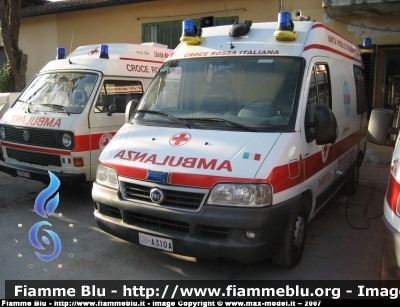 Fiat Ducato III serie
CRI Comitato Locale Piana Pistoiese
curioso strobo centrale
Parole chiave: Fiat Ducato_III Ambulanza Croce_Rossa Mariani_Alfredo CRI_Piana_Pistoiese CRIA310A