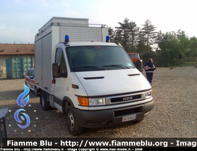 Iveco Daily III serie
CRI Comitato Provinciale di Trento
Carro PMA
Parole chiave: Iveco Daily 3serie CRIA945A Carro_PMA Croce Rossa TN Fulmix