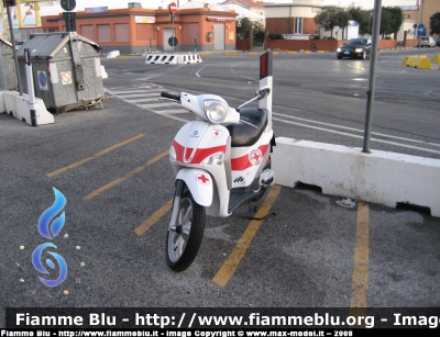 Piaggio Liberty
CRI
Comitato Locale di Livorno
Parole chiave: Piaggio Liberty CRI_livorno scooter