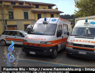 Fiat Ducato II serie
Misericordia di Fiesole (FI)
ambulanza allestita Grazia
Parole chiave: fiat ducato_IIserie misericordia Fiesole Grazia