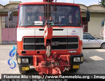 Fiat 697NP
Vigili del Fuoco
Comando Provinciale di Empoli
AutoGru da 16 ton allestimento Cristanini
VF 10077
Parole chiave: Fiat 697NP VF10077