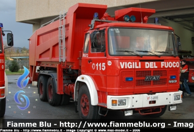 Fiat Iveco 300PC
Vigili del Fuoco
Comando Provinciale di Prato
Allestimento Baribbi con
impianto scarrabile a gancio e
cisterna scarrabile per trasporto e
distribuzione di acqua potabile
e riserva d'acqua per grandi incendi
VF 14899

Parole chiave: Fiat Iveco 300PC VF14899