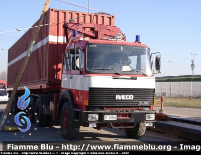 Iveco 330-35
Vigili del Fuoco
Comando Provinciale di Firenze
VF 15564
Parole chiave: Iveco 330-35 VF15564