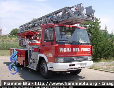 Iveco Zeta 109-14
Vigili del Fuoco
Comando Provinciale di Firenze
AutoScala
VF 16890
nuova livrea in seguito ad incidente
Parole chiave: Iveco Zeta_109-14 VF16890