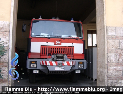 Astra BM305F
Vigili del Fuoco
Comando Provinciale di Siena
AutoGru da 25 ton allestimento Agis
VF 17309
Parole chiave: Astra BM305F VF17309