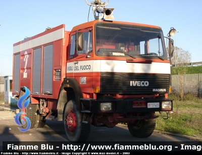 Iveco 190-25 4x4
Vigili del Fuoco
Comando Provinciale di Firenze
Antincendio Aeroportuale
VF 17423
accantonato presso la Caserma Firenze-Indiano in attesa di passare al gruppo storico di Firenze
Parole chiave: Iveco 190-25_4x4 VF17423