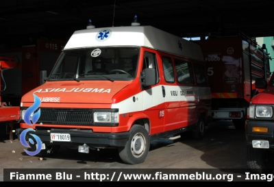 Fiat Ducato I serie
VVF La Spezia
Ducato Maxi Passo lungo
Parole chiave: Fiat Ducato_Iserie_maxi VF18019 VF_La_Spezia Servizio_Sanitario Ambulanza Calabrese