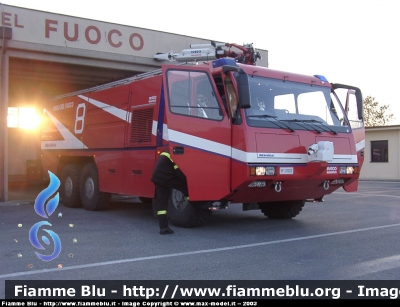 Iveco Magirus Dragon X6 I serie
Vigili del Fuoco
Comando Provinciale di Firenze
Distaccamento Aeroportuale "Amerigo Vespucci"
VF 21322
Parole chiave: Iveco-Magirus Dragon_X6_Iserie VF21322