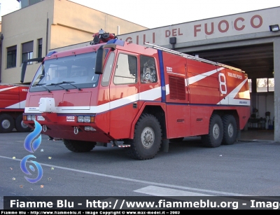 Iveco Magirus Dragon X6 I serie
Vigili del Fuoco
Comando Provinciale di Firenze
Distaccamento Aeroportuale "Amerigo Vespucci"
VF 21322
Parole chiave: Iveco-Magirus Dragon_X6_Iserie VF21322