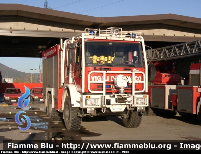 Iveco Grizzly 140E24 4x4 I serie
Vigili del Fuoco
Comando Provinciale di Firenze
Distaccamento di Firenze Sud Indiano (FI)
AutoPompaSerbatoio allestimento Iveco-Magirus
VF 21943
Parole chiave: Iveco Grizzly_140E24_4x4_Iserie VF21943