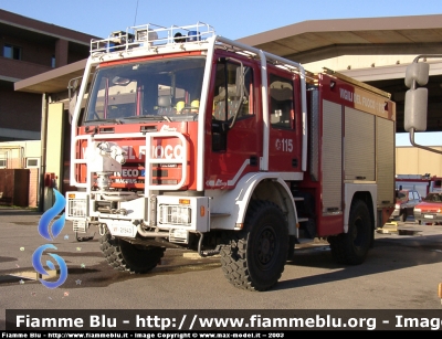 Iveco Grizzly 140E24 4x4 I serie
Vigili del Fuoco
Comando Provinciale di Firenze
Distaccamento di Firenze Sud Indiano (FI)
AutoPompaSerbatoio allestimento Iveco-Magirus
VF 21943
Parole chiave: Iveco Grizzly_140E24_4x4_Iserie VF21943