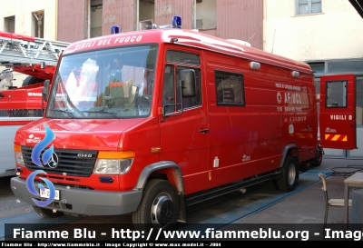 Mercedes-Benz Vario 614D
Vigili del Fuoco 
Comando Provinciale di Firenze
AutoFurgone/Unità di Crisi Locale allestimento Bai
VF 22650
Parole chiave: Mercedes-Benz Vario_614D VF22650