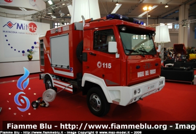 ZK R1
Vigili del Fuoco
Polisoccorso
VF 23249
Parole chiave: ZK R1 VF23249 Reas_2006