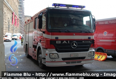 Mercedes-Benz Actros 1841 II serie
Vigili del Fuoco
Parole chiave: Mercedes-Benz Actros 1841_II serie VF23338 APS Palatina2005