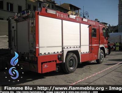 Mercedes-Benz Actros 1832 II serie
Vigili del Fuoco
Comando Provinciale di Firenze
Distaccamento di Firenze Ovest "Indiano"
AutoPompaSerbatoio bimodale (strada-rotaia)
In esposizione all'esercitazione Arnus 2006, ancora senza targa
Parole chiave: Mercedes-Benz Actros_1832_IIserie VF24125 Arnus_2006