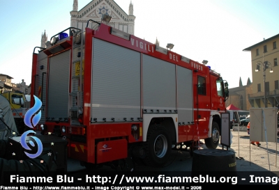 Mercedes-Benz Actros 1832 II serie
Vigili del Fuoco
Comando Provinciale di Firenze
Distaccamento di Firenze Ovest "Indiano"
AutoPompaSerbatoio bimodale (strada-rotaia)
In esposizione all'esercitazione Arnus 2006, ancora senza targa
Parole chiave: Mercedes-Benz Actros_1832_IIserie VF24125 Arnus_2006