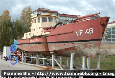 MotoBarca Pompa
VF Livorno
MotoBarca Pompa 48
Fuori servizio, al momento accantonata presso il comando provinciale
Parole chiave: Motobarcapompa 48 Vigili_del_fuoco navi barche Livorno