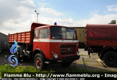 OM Titano
Vigili del Fuoco
Comando Provinciale di Firenze
Automezzo storico
VF 7338
Parole chiave: OM Titano VF7338