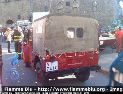 Fiat Campagnola AR59
Vigili del Fuoco
Gruppo Storico Pompieri Valchiavenna
VF 7410
Parole chiave: Fiat Campagnola_AR59 VF7410 Fuoristrada gruppo_storico_valchiavenna Arnus40