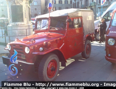 Fiat Campagnola AR59
Vigili del Fuoco
Gruppo Storico Pompieri Valchiavenna
VF 7410

Parole chiave: Fiat Campagnola_AR59 VF7410 Fuoristrada gruppo_storico_valchiavenna Arnus40