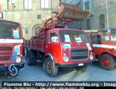 OM Tigrotto 65
Vigili del Fuoco
Gruppo Storico di Firenze
VF 7589
Parole chiave: OM Tigrotto_65 VF7589 Autocarro Gruppo_storico_firenze Arnus40