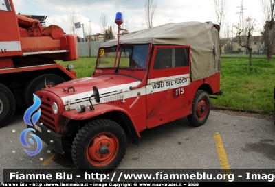 Fiat Campagnola AR 59
Vigili del Fuoco
Gruppo Storico di Firenze
VF 8537
Parole chiave: Fiat Campagnola AR59 VF8537 Gruppo_storico Firenze