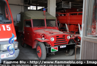 Fiat Campagnola AR 59
Vigili del Fuoco
Gruppo Storico di Firenze
VF 9315

Parole chiave: Fiat Campagnola_AR59 VF9315 Gruppo_storico_Firenze