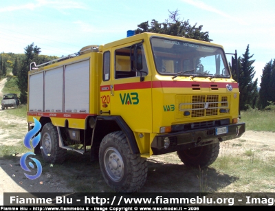 Iveco ACM 75
VAB di Bagno a Ripoli
Parole chiave: Iveco ACM_90 VAB Bagno a Ripoli Antincendio