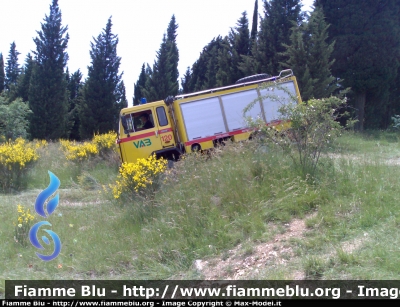 Iveco ACM 75
VAB di Bagno a Ripoli
durante il corso di Fuoristrada organizzato in collaborazione con la CRI
Parole chiave: Iveco ACM_75 VAB Bagno a Ripoli Antincendio Corso_Fuoristrada