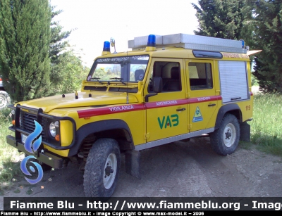 Land Rover Defender 110
VAB Bagno a Ripoli
Parole chiave: Land_Rover Defender_110 VAB Bagno a Ripoli Antincendio