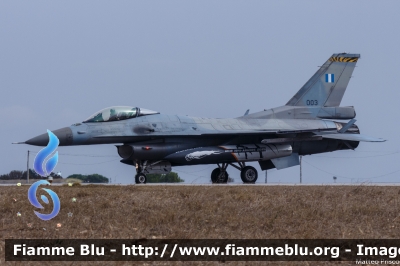 General Dynamics F-16 Fighting Falcon
Ελληνική Δημοκρατία - Grecia
Πολεμική Αεροπορία - Aeronautica Militare
003
Parole chiave: General_Dynamics F-16_Fighting_Falcon 003