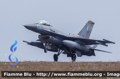 General Dynamics F-16 Fighting Falcon
Ελληνική Δημοκρατία - Grecia
Πολεμική Αεροπορία - Aeronautica Militare
015
Parole chiave: General_Dynamics F-16_Fighting_Falcon 015